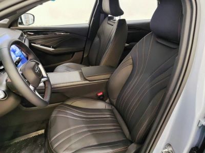 Geely Preface Luxury 2.0 АМТ превью 8