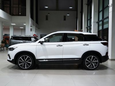 FAW Bestune T77 Luxury (DCT) 1.5 АМТ превью 3