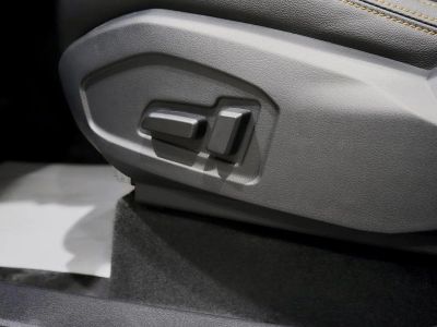 FAW Bestune T77 Luxury (DCT) 1.5 АМТ превью 8