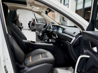 FAW Bestune T77 Luxury (DCT) 1.5 АМТ превью 12