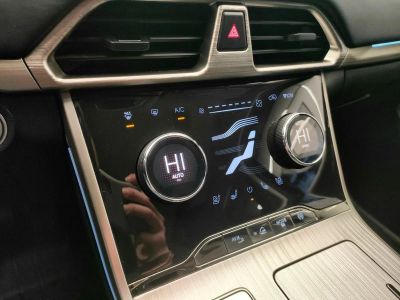 EXEED TXL Luxury 1.6 АМТ превью 12