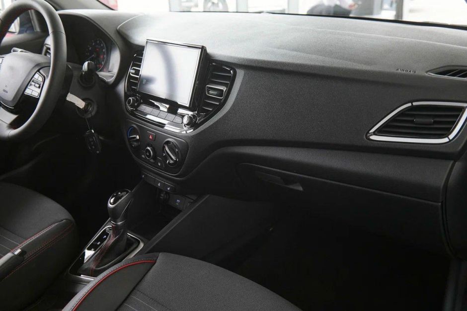 Solaris HS Sportline Comfort 1.6 АКПП фото 8