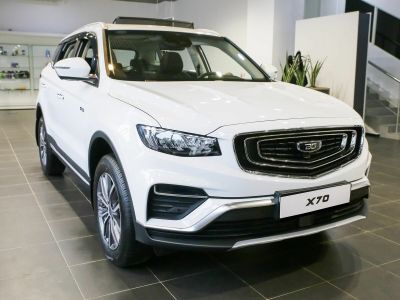 Belgee X70 Prestige+ 1.5 АМТ превью 2