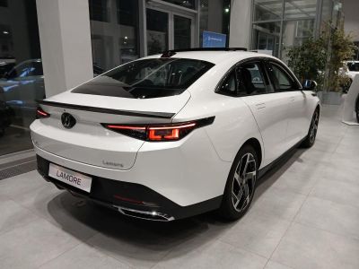 Changan Lamore 1.5 АМТ превью 4