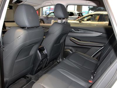 EXEED LX Prestige Plus 1.5 CVT превью 8