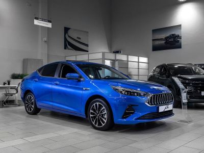 JAC J7 Luxury 1.5 CVT превью 2