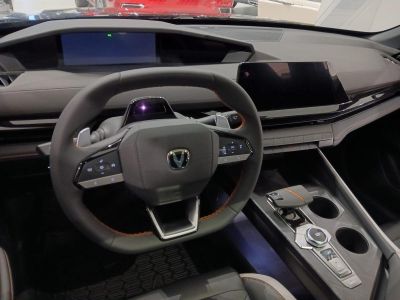 Changan UNI-V DLX 1.5 АМТ превью 5