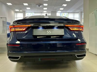 Omoda S5 Life 1.5 CVT превью 4