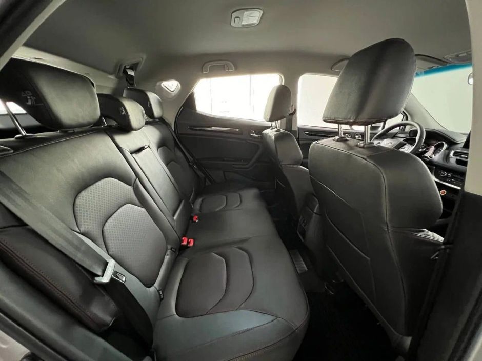 JAC JS3 Luxury 1.6 CVT фото 9