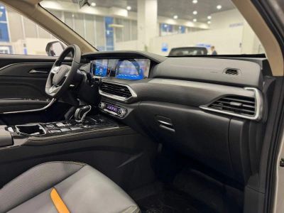 FAW Bestune T77 Luxury (DCT) 1.5 АМТ превью 18