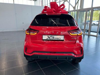 Livan X3 Pro Luxury 1.5 CVT превью 3