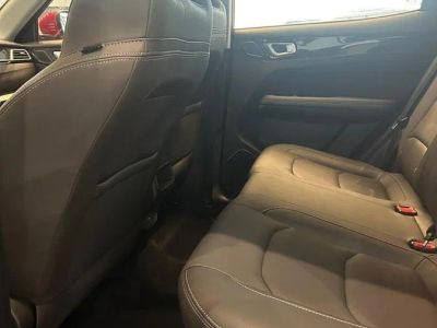 Kaiyi X3 Luxury 1.5 CVT превью 5