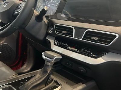 Kaiyi X3 Luxury 1.5 CVT превью 7
