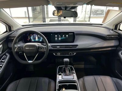 Baic U5 Plus Honor CNG 1.5 CVT превью 8