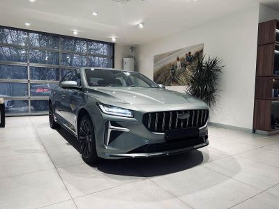 Geely Preface Flagship 2.0 АМТ превью 2
