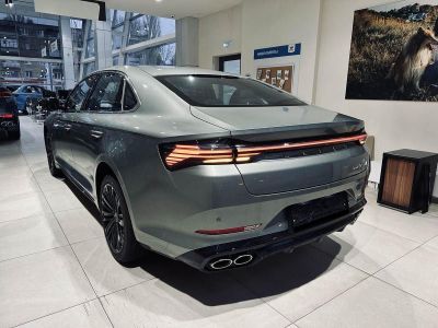 Geely Preface Flagship 2.0 АМТ превью 4