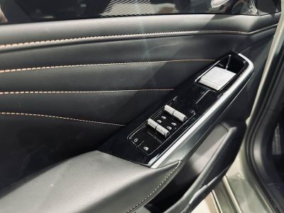 Geely Preface Flagship 2.0 АМТ превью 9