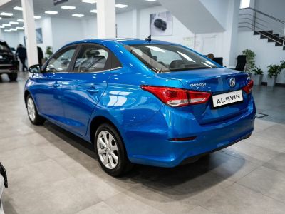 Changan Alsvin DLX 1.5 АМТ превью 2