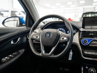Changan Alsvin DLX 1.5 АМТ превью 7