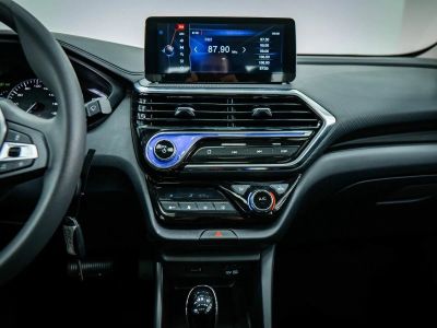 Changan Alsvin DLX 1.5 АМТ превью 10