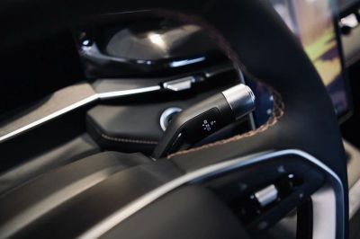 Geely Preface Luxury 2.0 АМТ превью 8