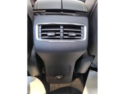FAW Bestune T77 Luxury (DCT) 1.5 АМТ превью 4