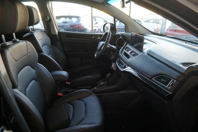 JAC JS3 Luxury 1.6 CVT превью 9