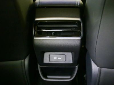 Livan S6 Pro Premium 1.5 АМТ превью 15
