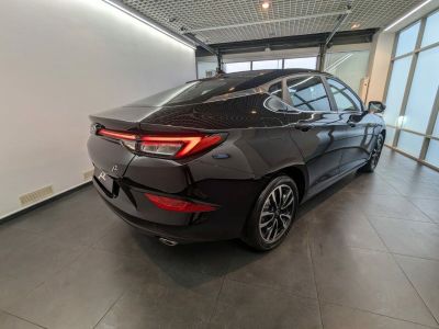 JAC J7 Luxury 1.5 CVT превью 3