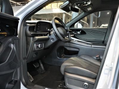 EXEED RX Prestige 2.0 АМТ превью 7