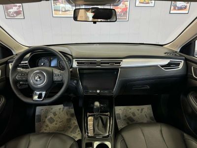 MG 5 Deluxe 1.5 CVT превью 6