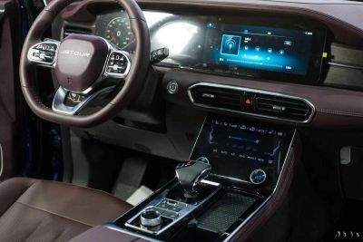 Jetour X90 Plus Luxury 2.0 АМТ превью 9