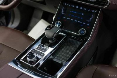 Jetour X90 Plus Luxury 2.0 АМТ превью 11