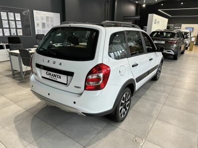 Lada Granta Quest 1.6 МКПП превью 3
