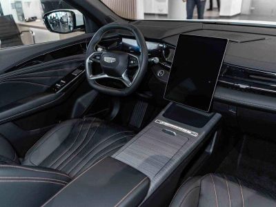 Geely Preface Luxury 2.0 АМТ превью 6