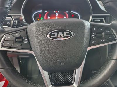 JAC J7 Luxury 1.5 CVT превью 9