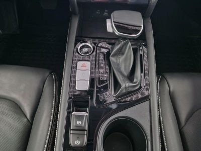 JAC J7 Luxury 1.5 CVT превью 10