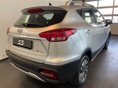 JAC JS3 Luxury 1.6 CVT превью 3