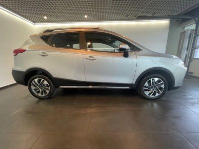 JAC JS3 Luxury 1.6 CVT превью 6