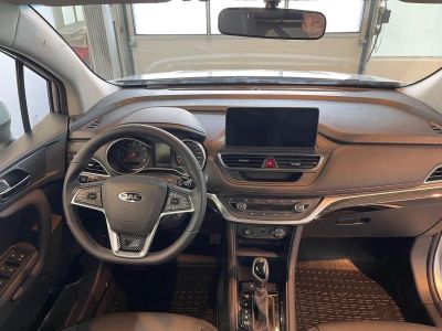 JAC JS3 Luxury 1.6 CVT превью 10