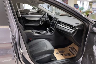 Москвич 6 Комфорт 1.5 CVT превью 7