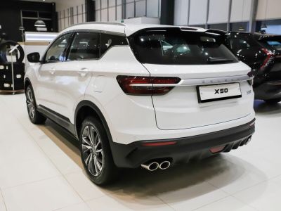Belgee X50 Prestige 1.5 АМТ превью 3