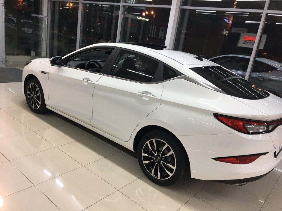 JAC J7 Tech 1.5 CVT, 2024 фото 4