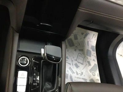 JAC J7 Tech 1.5 CVT превью 12