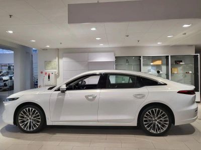 FAW Bestune B70 Prestige 2.0 АКПП превью 3