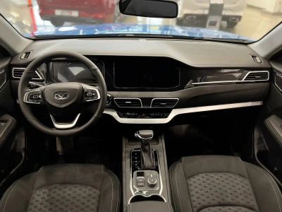 Kaiyi X3 Comfort 1.5 CVT превью 4