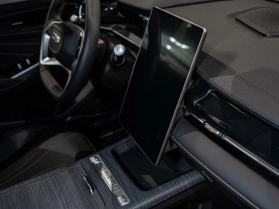Geely Preface Luxury 2.0 АМТ превью 9