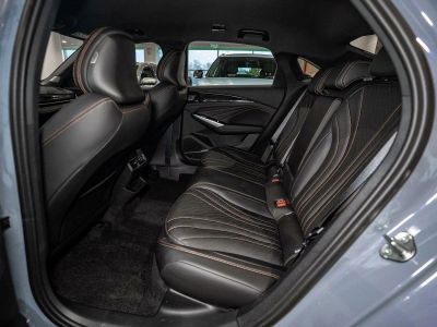 Geely Preface Luxury 2.0 АМТ превью 14