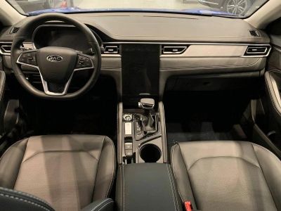 JAC J7 Luxury 1.5 CVT превью 5