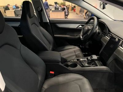JAC J7 Luxury 1.5 CVT превью 8